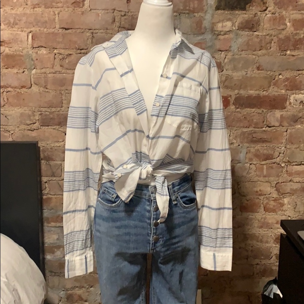 Forever21 Blue/White Beachy Stripped Button-down